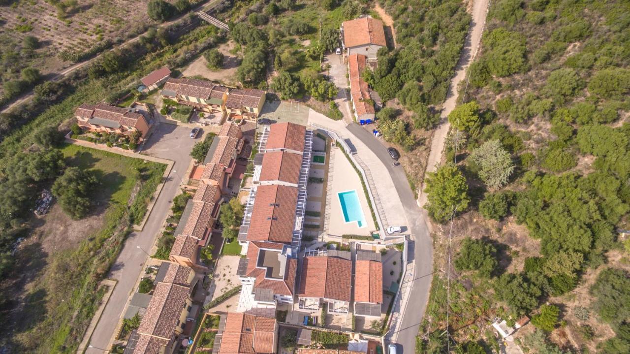 Appartamento Luigi Climatizzato Con Veranda Viddalba Exterior foto